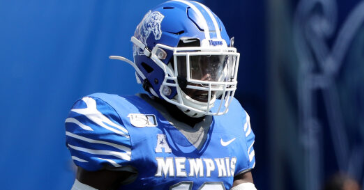 Tragic Loss of Former Football Player La Andre Thomas in Police Encounter