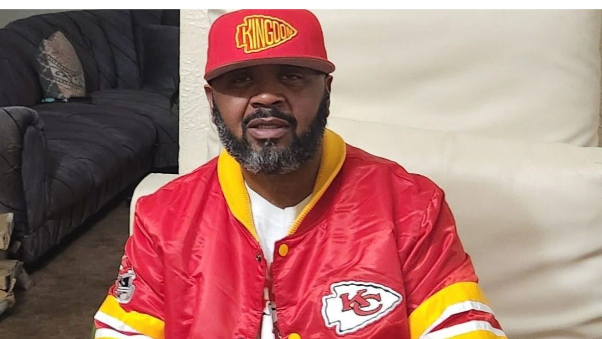 Seattle Coach Shawn Spinks Thomas Passes Away; Community Mourns Loss