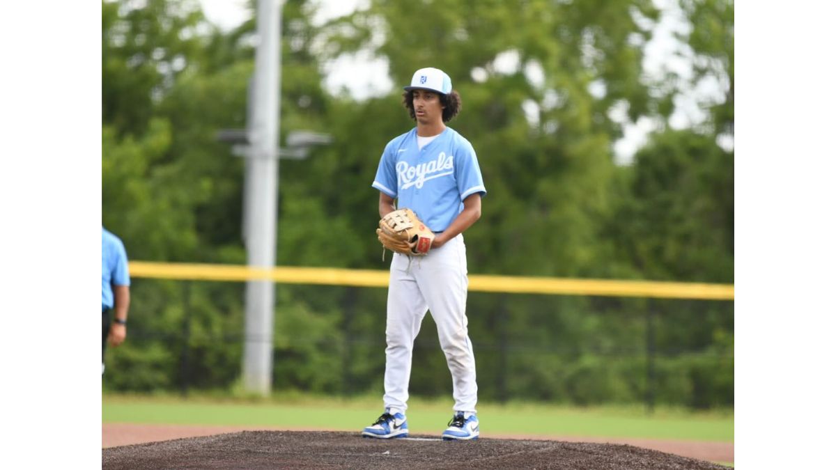 Tragic Loss of Olathe High School Baseball Star Trey Hartsook in Fatal Traffic Incident