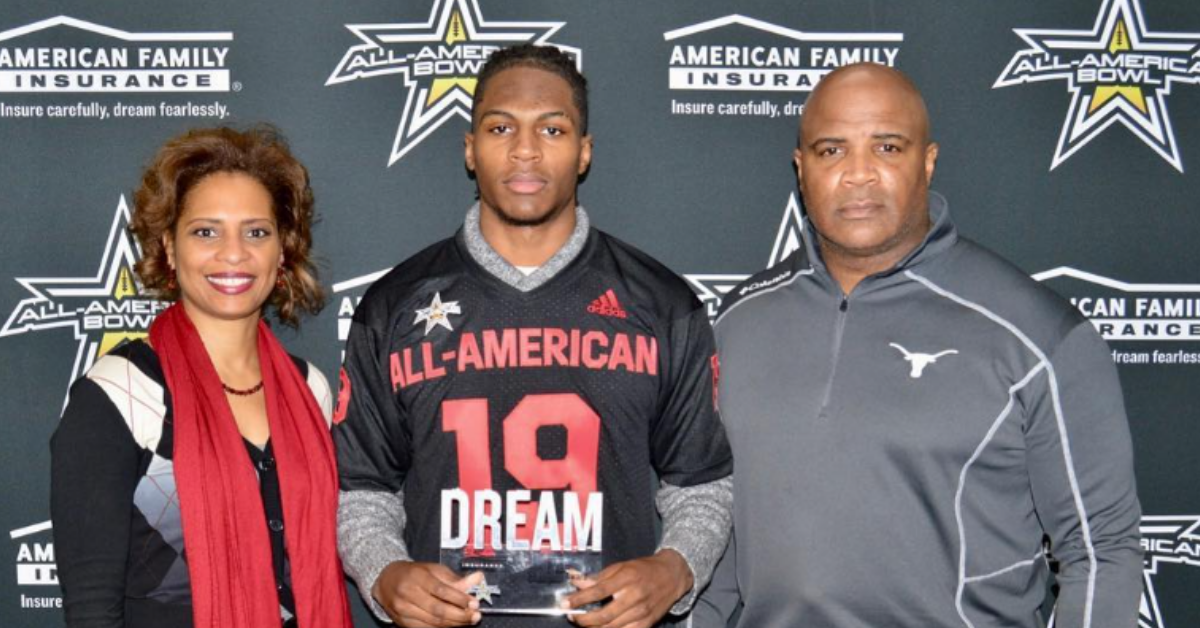 Washington Commanders Defender Tyler Owens Honors His Parents' Influence